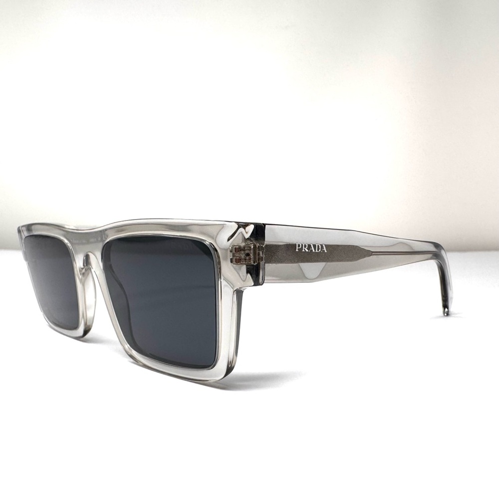 PRADA sunglasses, made in Italy - Picture 4 of 11